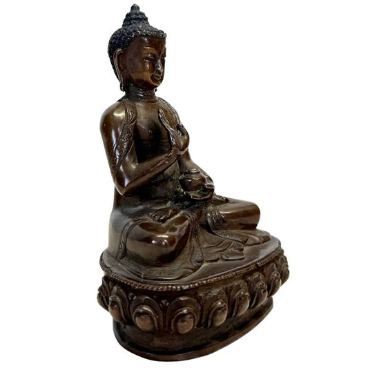 Bhaisajyaguru bronzen Boeddhabeeld uit Nepal
